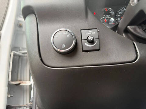 2022 GMC Savana 2500