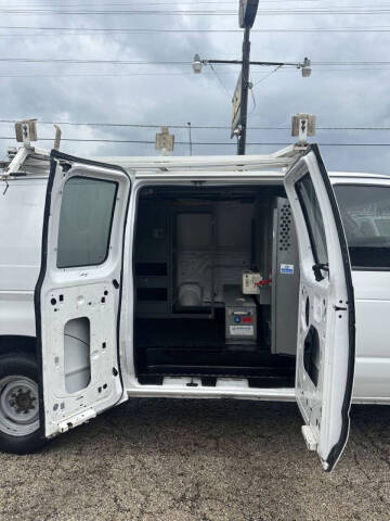 2009 Ford E-Series E-250