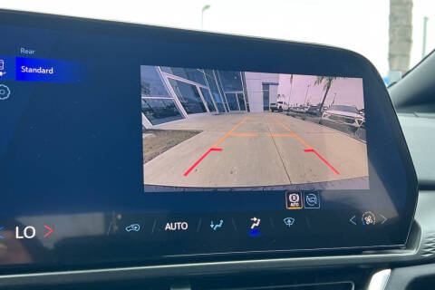 2026 Chevrolet Equinox EV LT 1