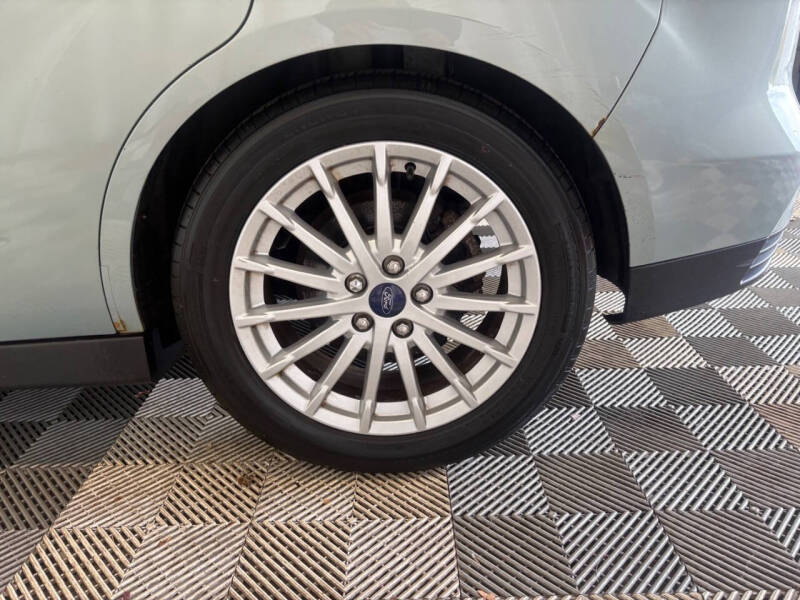 2013 Ford C-MAX Hybrid SEL