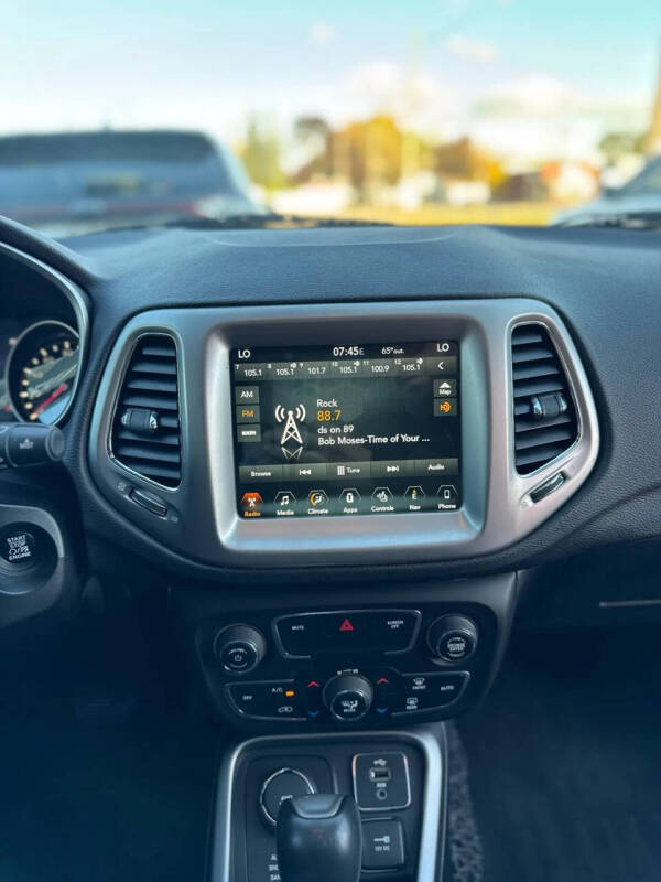 2018 Jeep Compass Latitude