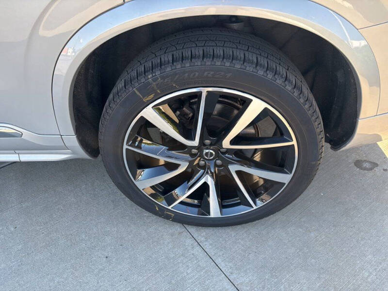 2024 Volvo XC90 B5 Plus Bright Theme