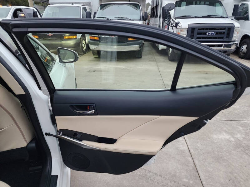 2015 Lexus IS 250