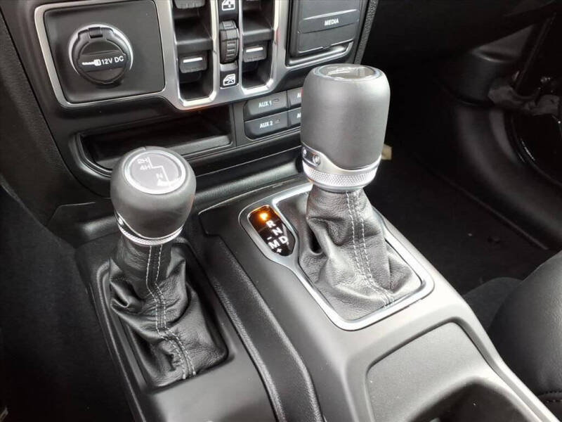 2026 Jeep Gladiator Sahara