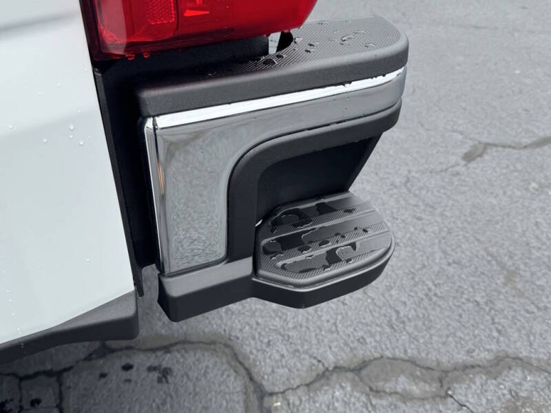 2025 Ford F-350 Super Duty XL