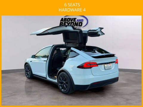 2023 Tesla Model X Standard Range