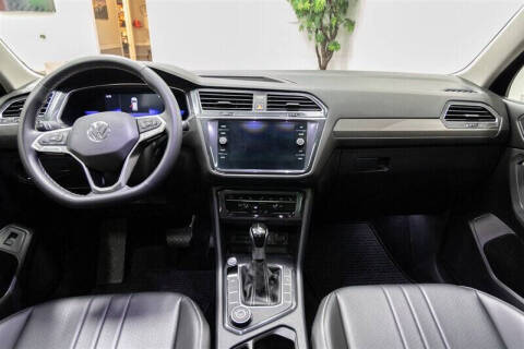 2022 Volkswagen Tiguan SE 4Motion