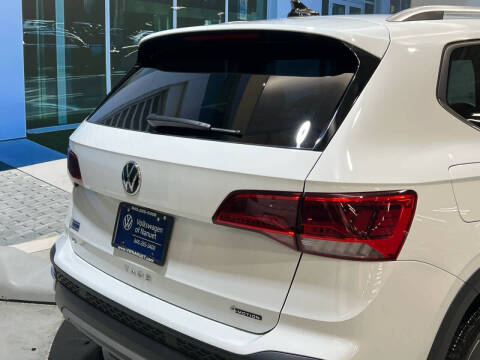 2023 Volkswagen Taos SE 4Motion