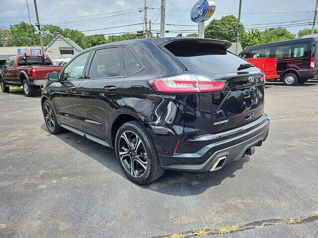 2020 Ford Edge ST