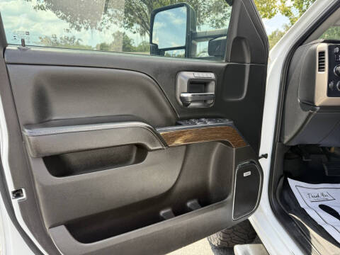 2017 GMC Sierra 2500HD Denali