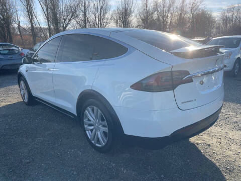 2016 Tesla Model X 90D