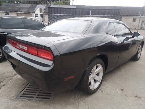 2010 Dodge Challenger SE