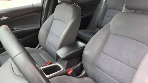 2018 Chevrolet Cruze LS Auto