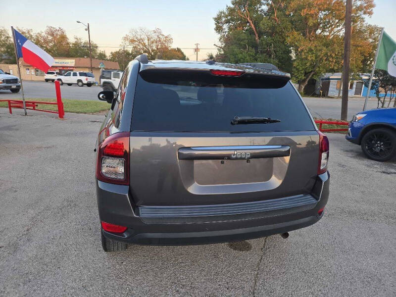 2016 Jeep Compass Sport