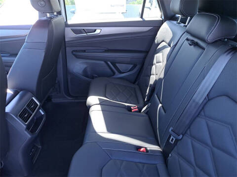 2026 Volkswagen Atlas Cross Sport SE