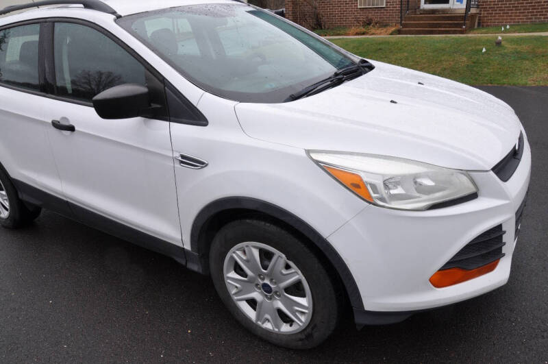 2016 Ford Escape S