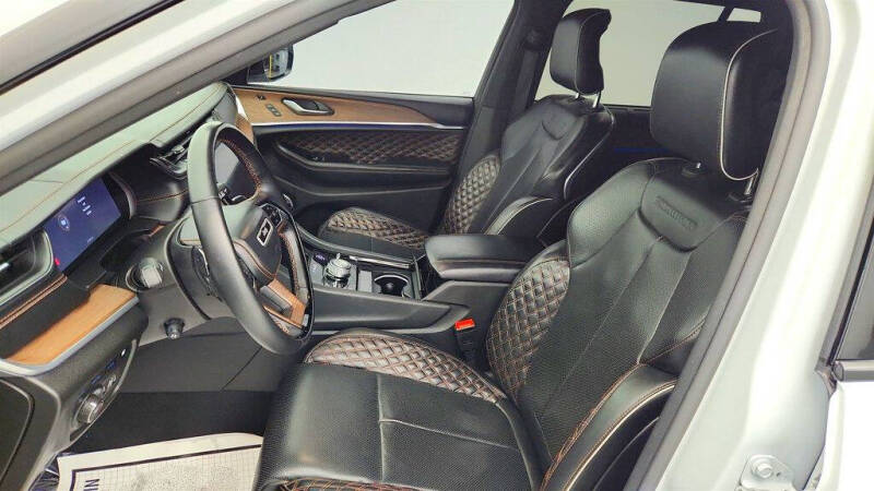 2022 Jeep Grand Cherokee