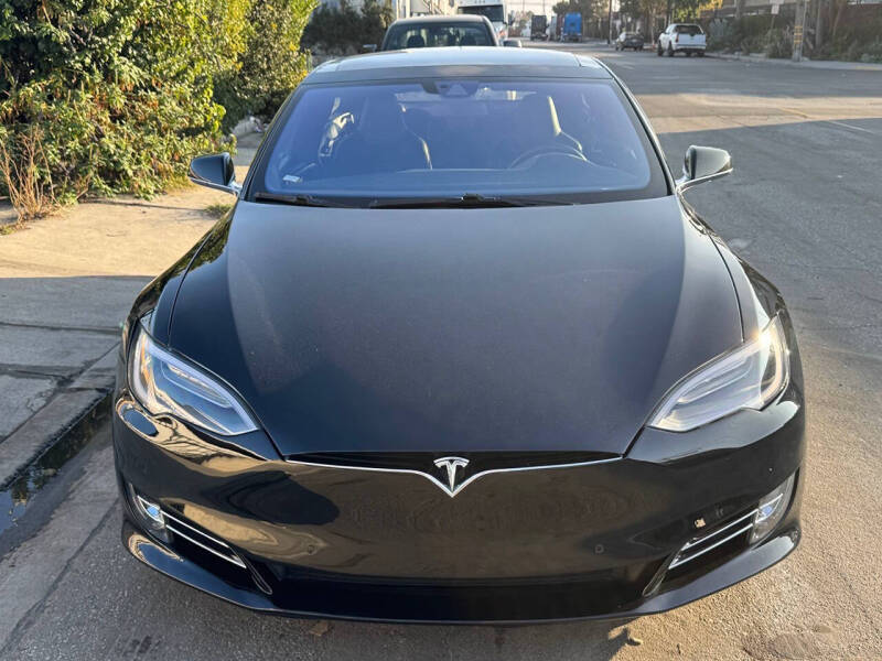 2016 Tesla Model S 90D