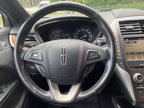 2017 Lincoln MKC Select