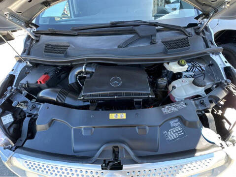 2016 Mercedes-Benz Metris Passenger