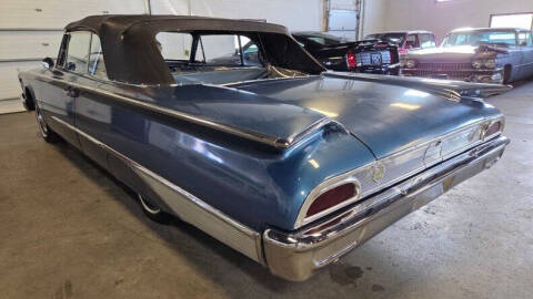1960 Ford Sunliner
