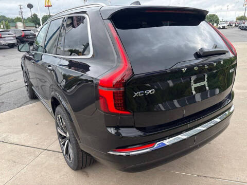 2026 Volvo XC90 B5 Core