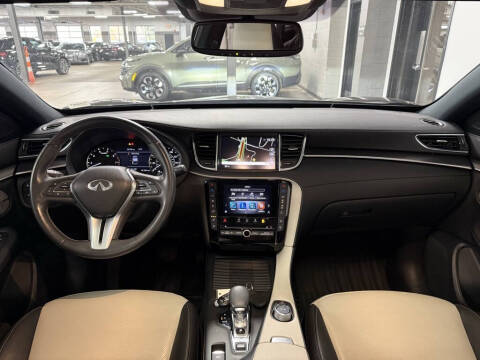 2022 Infiniti QX55 Essential