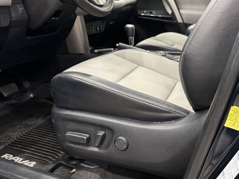 2017 Toyota RAV4 Hybrid Limited