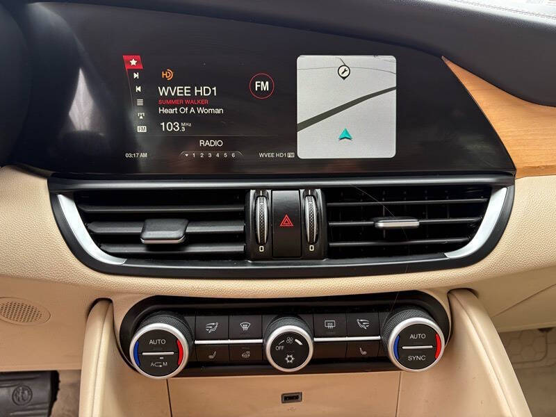 2017 Alfa Romeo Giulia Ti