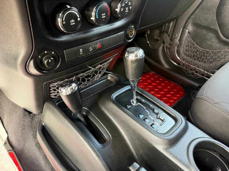 2016 Jeep Wrangler Unlimited Sport S