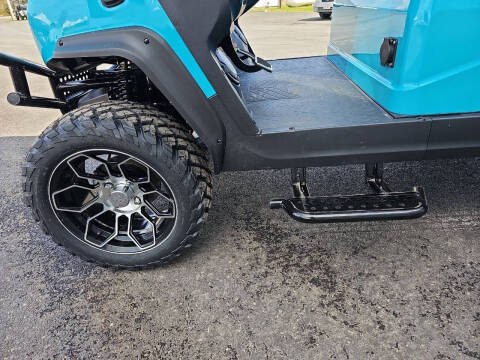 2025 Evolution Maverick 2 + 2