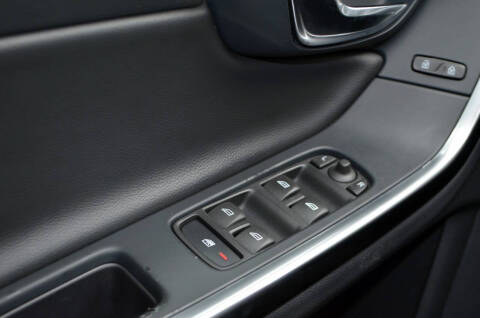 2017 Volvo V60 T5 Dynamic