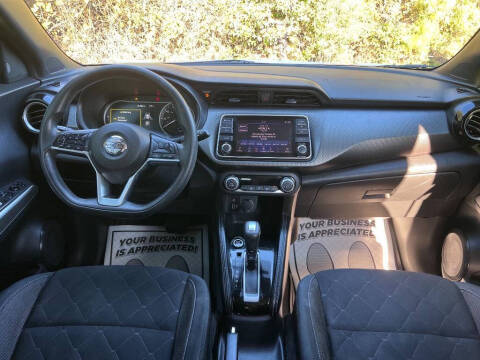 2020 Nissan Kicks SV