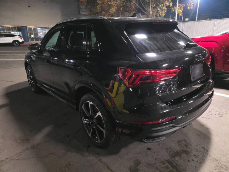 2025 Audi Q3 quattro S line Prem Plus 45 TFSI