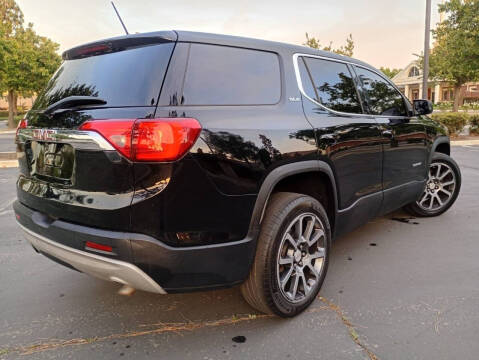 2017 GMC Acadia SLE-1