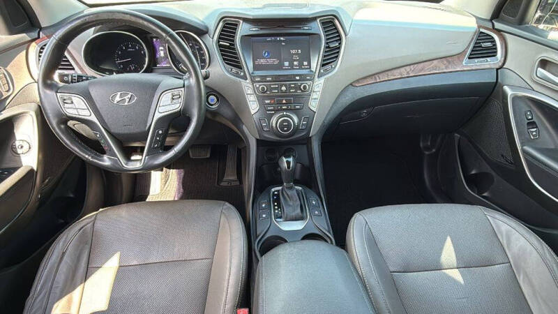 2018 Hyundai Santa Fe SE Ultimate