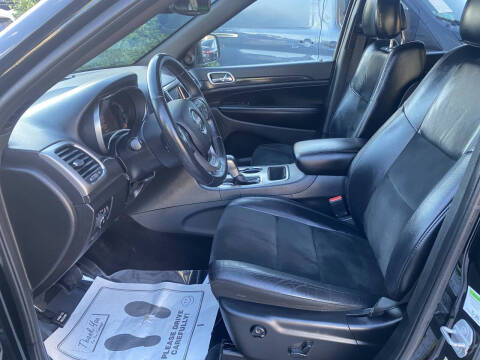 2018 Jeep Grand Cherokee Laredo
