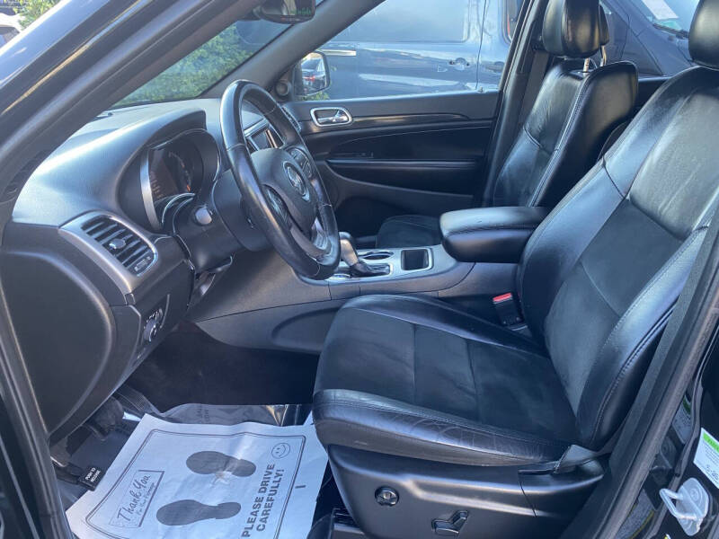 2018 Jeep Grand Cherokee Laredo