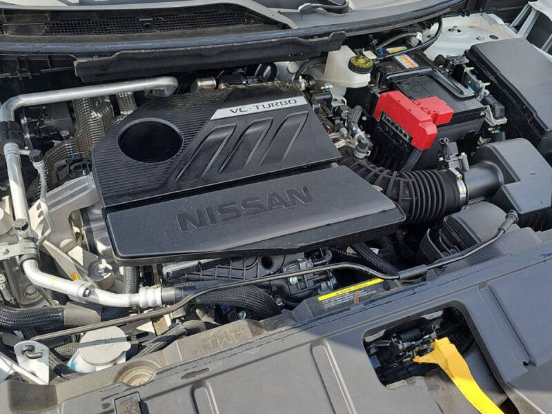 2025 Nissan Rogue SL