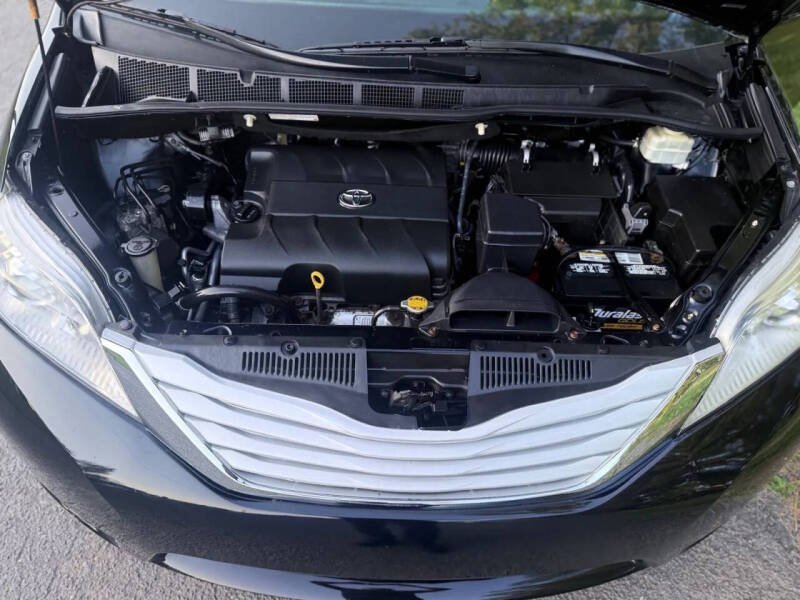 2015 Toyota Sienna
