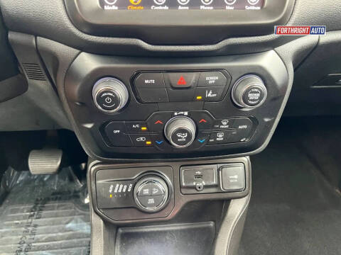 2022 Jeep Renegade Trailhawk