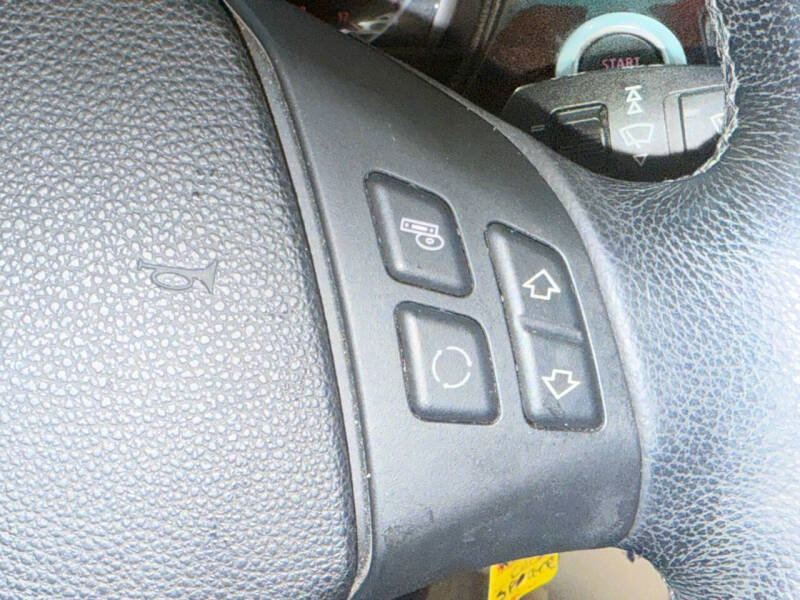 2006 BMW 3 Series 325xi