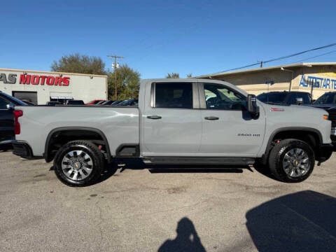 2024 Chevrolet Silverado 2500HD Custom