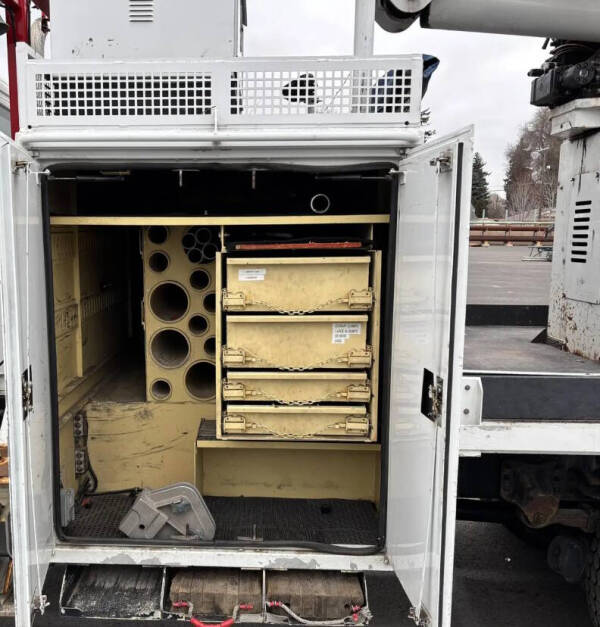 2012 Freightliner M2 106