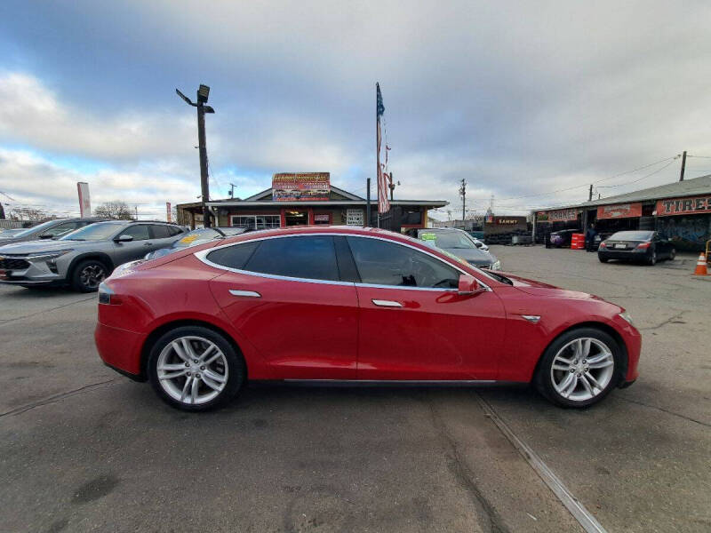 2013 Tesla Model S