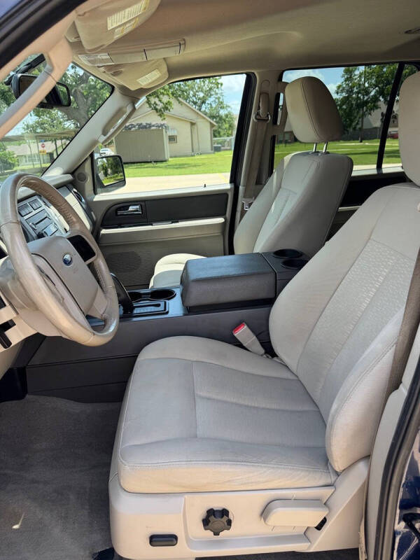2010 Ford Expedition XLT