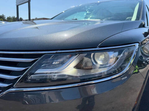 2017 Lincoln MKC Select