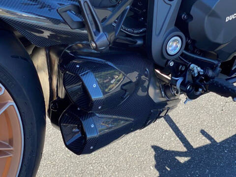 2021 Ducati Diavel 1260 Lamborghini