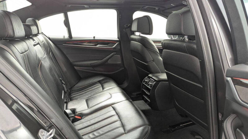 2019 BMW 5 Series 540i