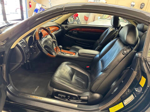 2005 Lexus SC 430